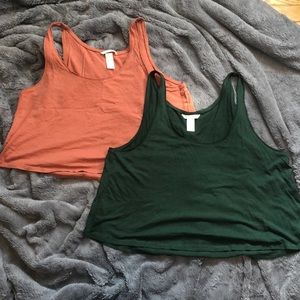 H&M Cropped flowy tanks